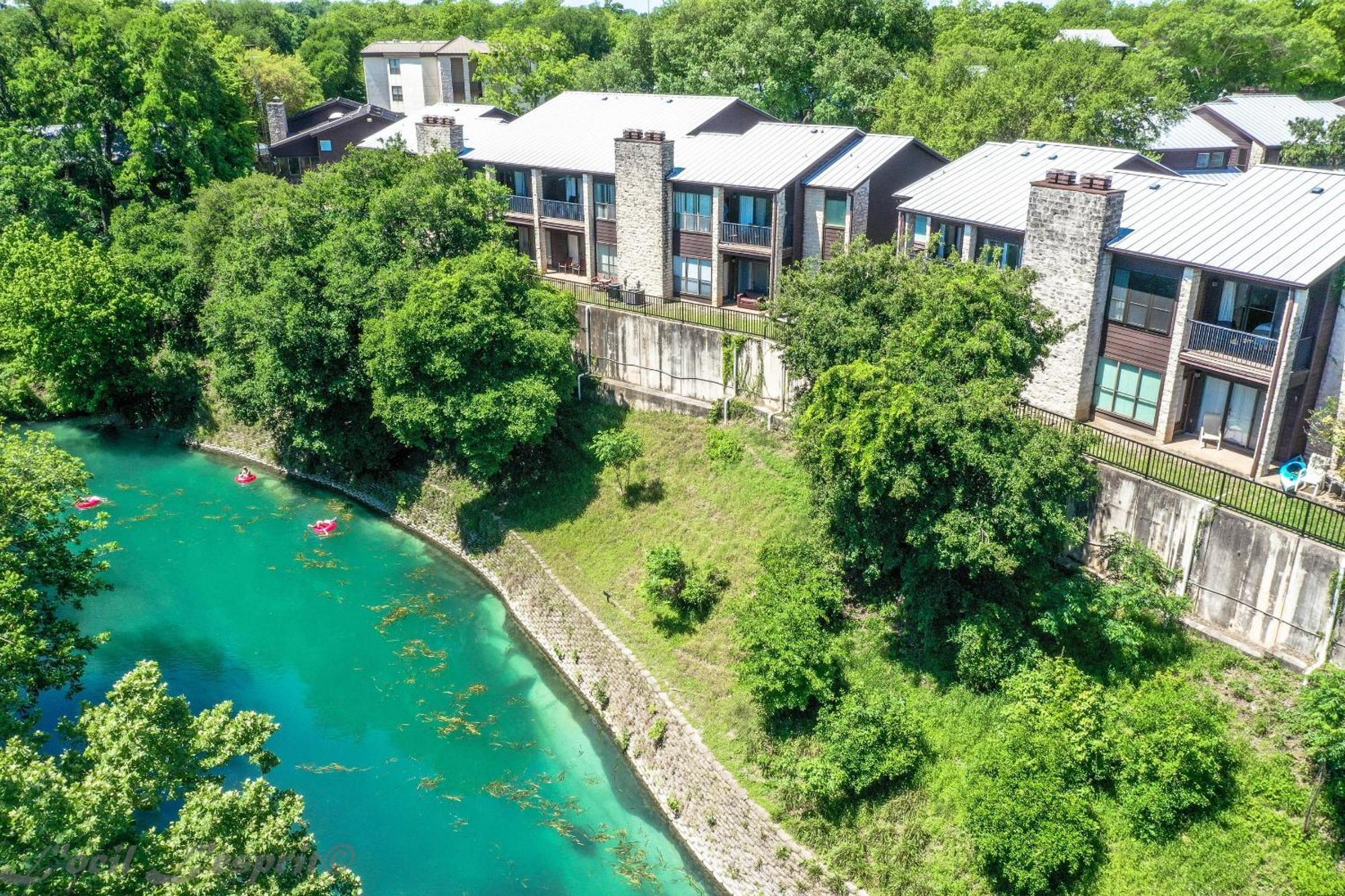 The Iron Cactus Condo On The Comal Cw C102 นิวบราวน์เฟลส์ ภายนอก รูปภาพ